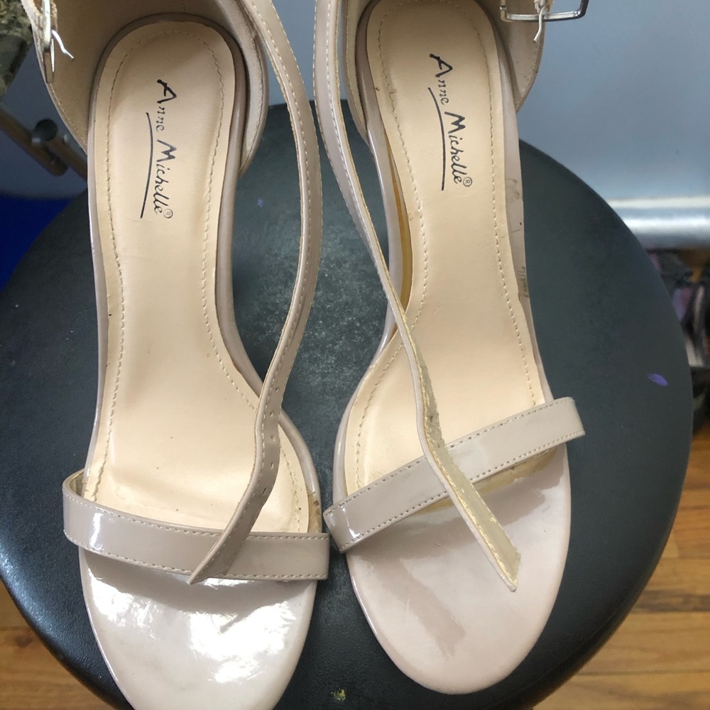 Ann Michelle Nice strap nude shoes